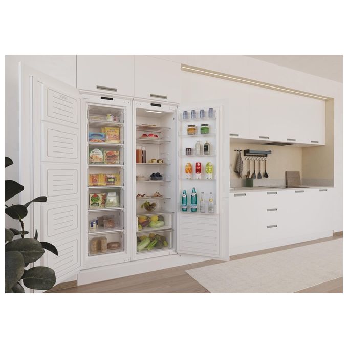 Candy CMS518EW Frigorifero Monoporta da Incasso 316 L 176,9 cm Classe E 39 dB 5 Ripiani colore Bianco