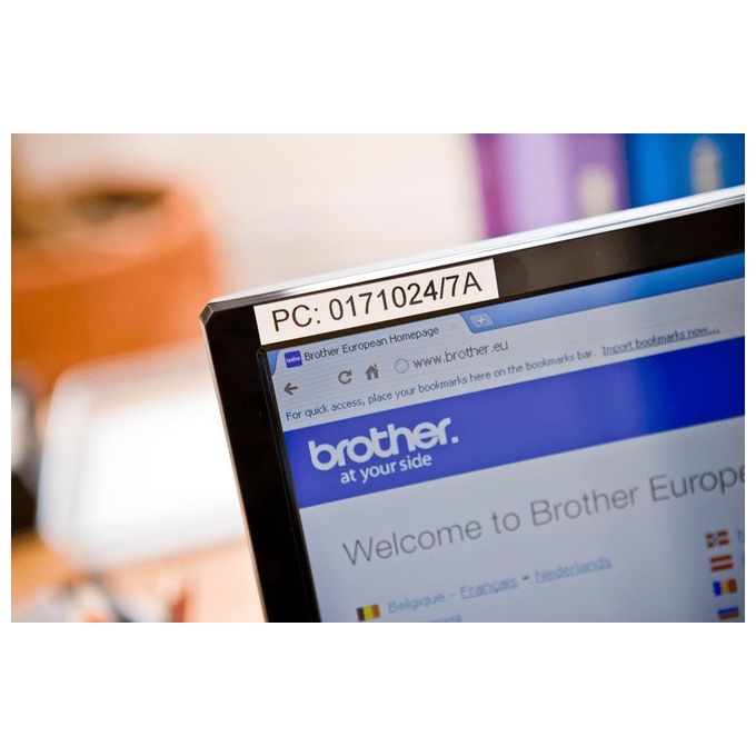 Brother Nastro 6mm Nera Bianco Ades Resis