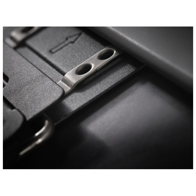 One For All WM6812 Supporto a Parete Ultra Sottile No Gap per TV 32 110 Pollici VESA 900x600 Carico Massimo 75 Kg colore Nero