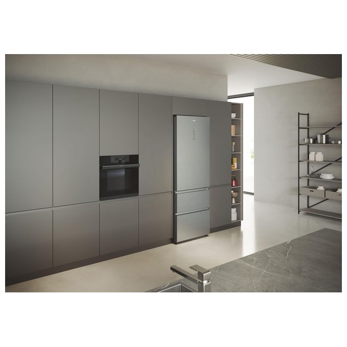 Haier HTR5720ENMG 3D 70 Serie 5 Frigorifero Combinato 3 Porte 483 L 200 cm Classe E 37 dB No Frost colore Argento