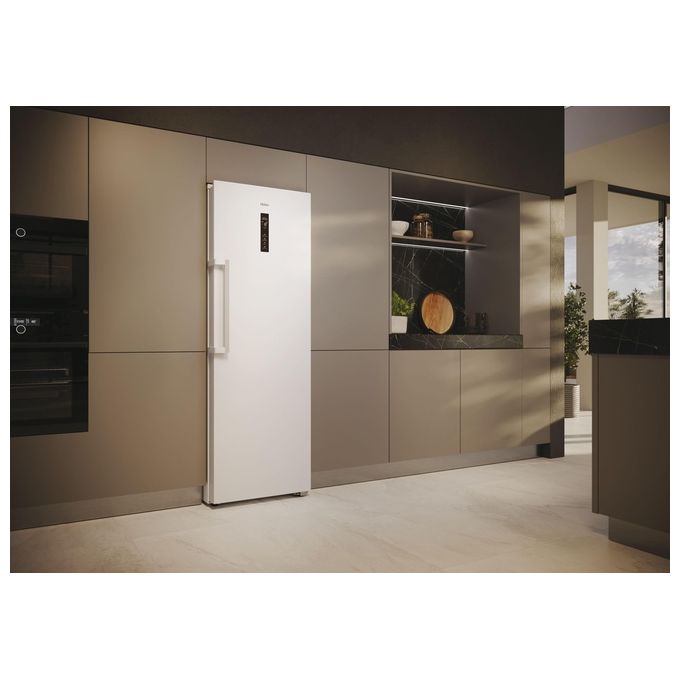 Haier H4F272WEH1 INSTASWITCH Congelatore Verticale 272 L 177 cm Classe E 37 dB Total No Frost Libera Installazione colore Bianco