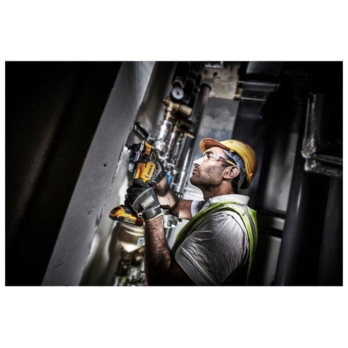 DEWALT DCS356N-XJ Utensile Multifunzione Oscillante 18V con Motore Brushless e 3 Velocita' Regolabili colore Nero Giallo