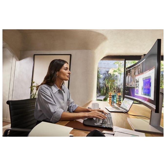 HP 6H1A5AA 925 Mouse Ergonomico Verticale Wireless RF Bluetooth 4000 DPI 6 Tasti Ricaricabile USB Type-C colore Nero