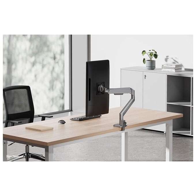 Neomounts DS70-250SL1 Braccio per Monitor 17-35'' Regolazione Altezza a Molla a Gas Rotazione 360° Inclinazione -45° a 45° colore Argento