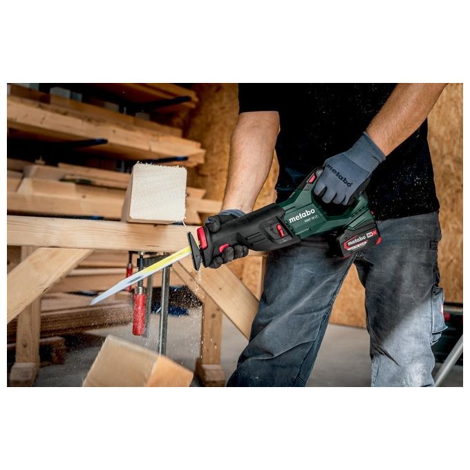 Metabo 601616840 SSEP 18 LT Sega Diritta a Batteria 18V 0 3000 corse min Lama 32 mm colore Nero Verde