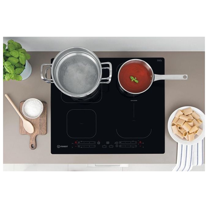 Indesit IB65B60NE Piano cottura a induzione 60 cm 4 zone DualZone PushandGo colore Nero