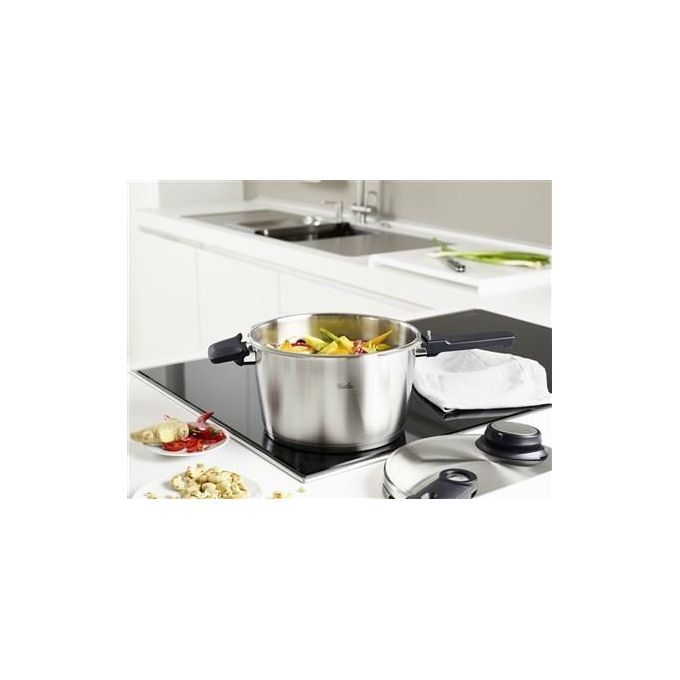 Fissler 622-412-06-070-0 Vitavit Premium Pentola a pressione 6 L 22 cm 4 livelli cottura inclusi induzione acciaio inox colore Acciaio
