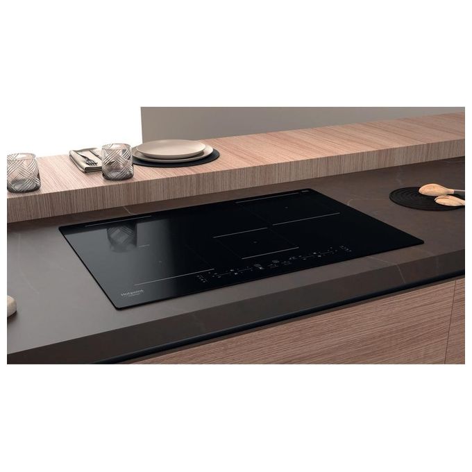 Hotpoint HB 0577B NE Piano cottura induzione 77 cm 4 zone Combi Duo Active Cook controlli touch colore Nero