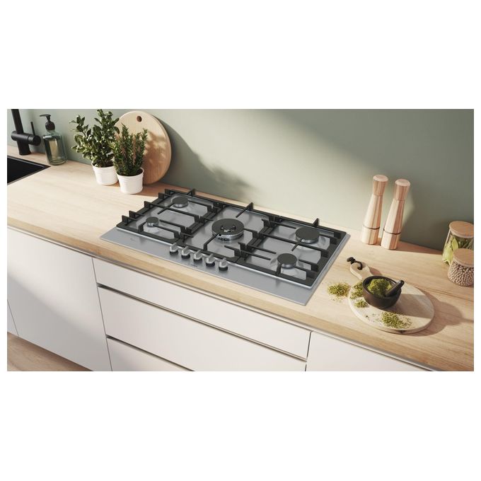 Bosch PCR9A5I90 Serie 6 Piano cottura a gas 90 cm 5 fuochi Wok centrale FlameSelect griglie in ghisa colore Acciaio Inox