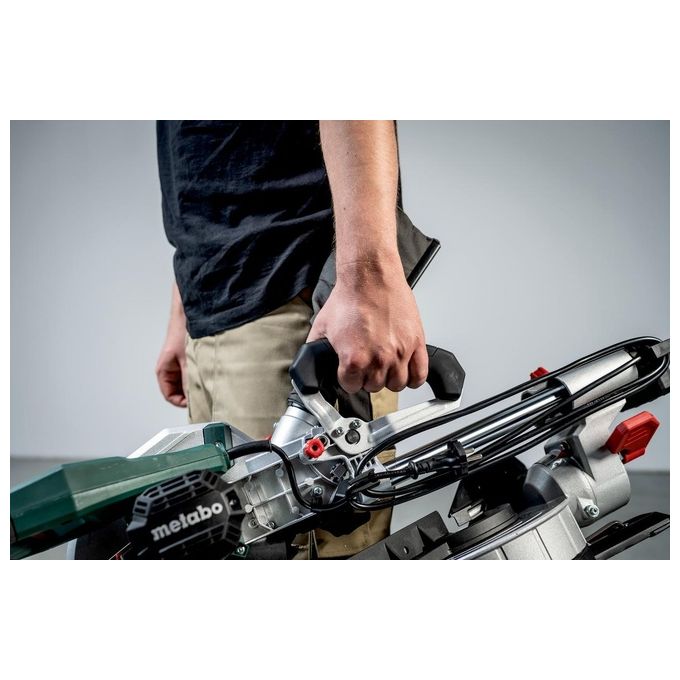 Metabo KGS 254 M Sega con Funzione di Trazione Classe M