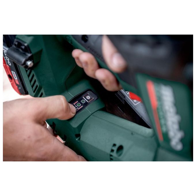 Metabo NFR 18 LTX 90 BL Pistola Sparachiodi a Batteria