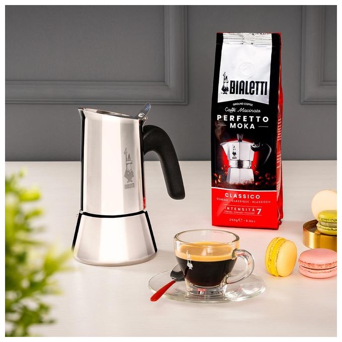Bialetti New Venus Caffettiera in Acciaio Inox Adatta all'Induzione 6 Tazze Argento