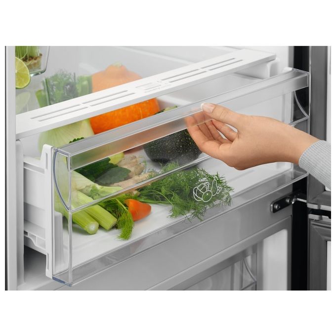 Electrolux LNT6ME36U Serie 600 Frigorifero Combinato 366 L 201 cm Classe E 38 dB Total No Frost colore Inox