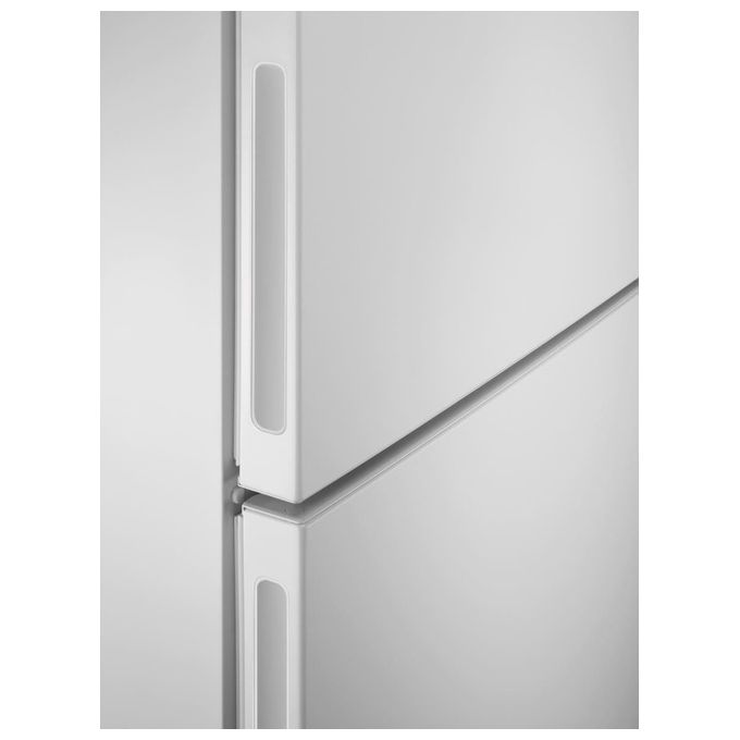 Electrolux LTB1AE24W0 Serie 500 Frigorifero Doppia Porta 206 L 143 cm Classe E 39 dB ColdSense LowFrost colore Bianco