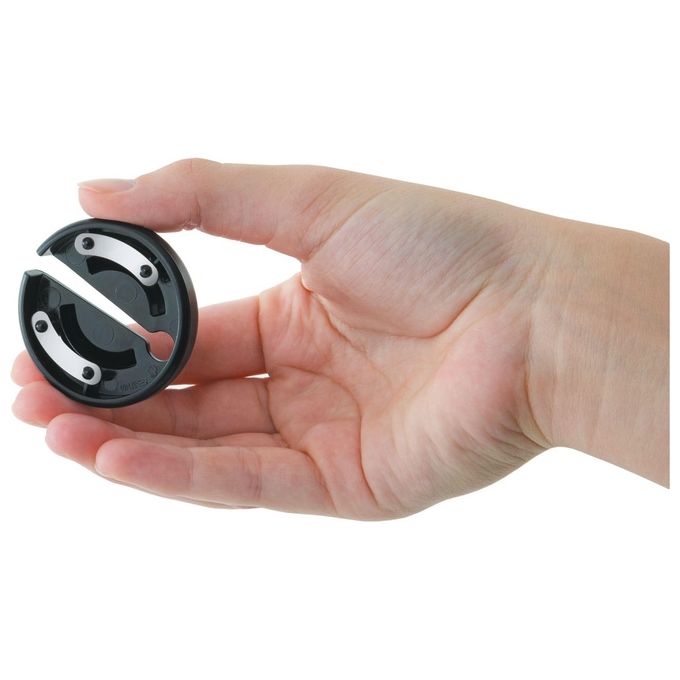 Haier HAWUKIT06 Set da Vino Elettrico 6 in 1 Ricaricabile USB Apribottiglie Aeratore Tagliacapsule Pompetta Sottovuoto 2 Tappi colore Nero