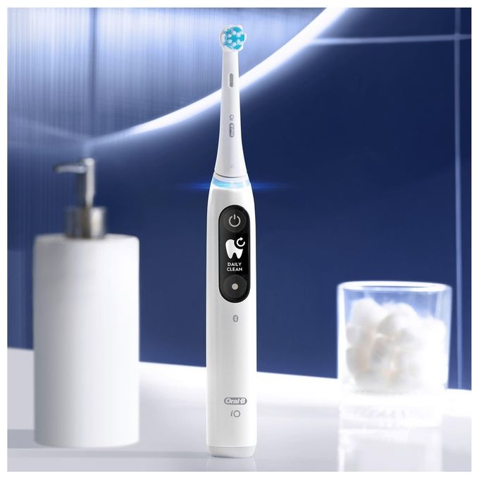 Oral-B IO6 iO Series 6 Spazzolino elettrico Rotazione Oscillazione 5 modalita' Bluetooth display interattivo colore Bianco