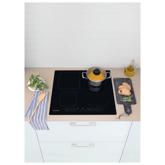Indesit IB65B60NE Piano cottura a induzione 60 cm 4 zone DualZone PushandGo colore Nero