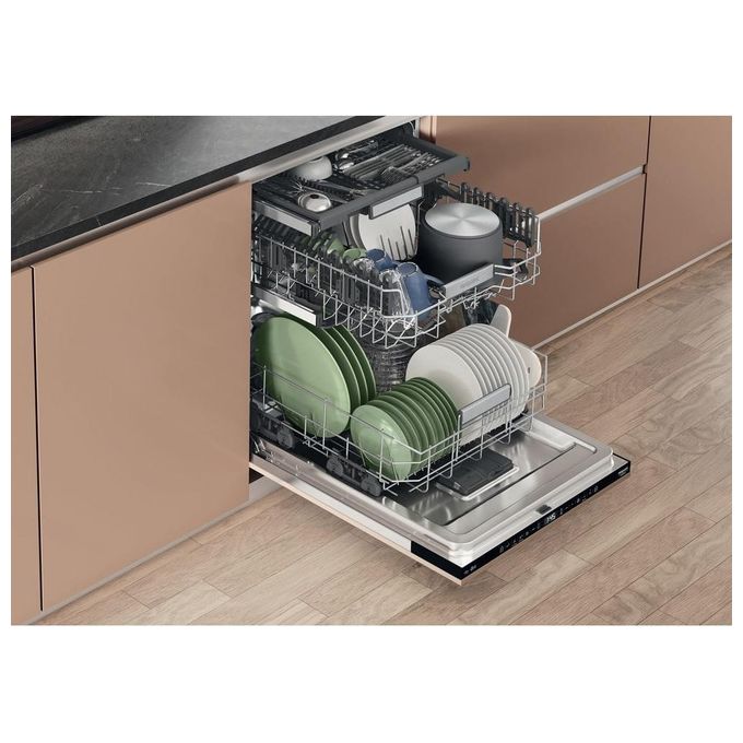 Hotpoint HM759TL Lavastoviglie da incasso a scomparsa totale 15 coperti Classe B 39 dB 9,5 L Touch (82x60x56 cm) colore Nero