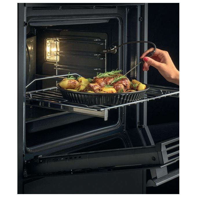 Haier HWO60SM6T9BH Forno da incasso I-Touch Serie 6 Multi-level 70 Litri Pirolitico 14 Funzioni Classe A Nero