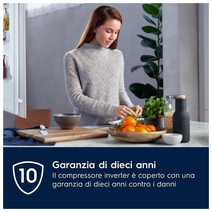 Electrolux ENT6NE18S Serie 600 Frigorifero Combinato da Incasso 257 L 177 cm Classe E 35 dB TwinTech Total No Frost colore Bianco