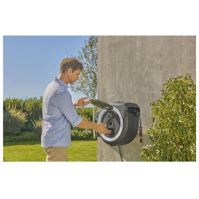 Gardena 18642-20 PowerRoll XL Avvolgitubo a Parete Batteria 18V Tubo 35 m Avvolgimento Automatico colore Nero