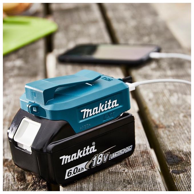 Makita DECADP05 Adattatore 14.4 - 18V per Dispositivi USB