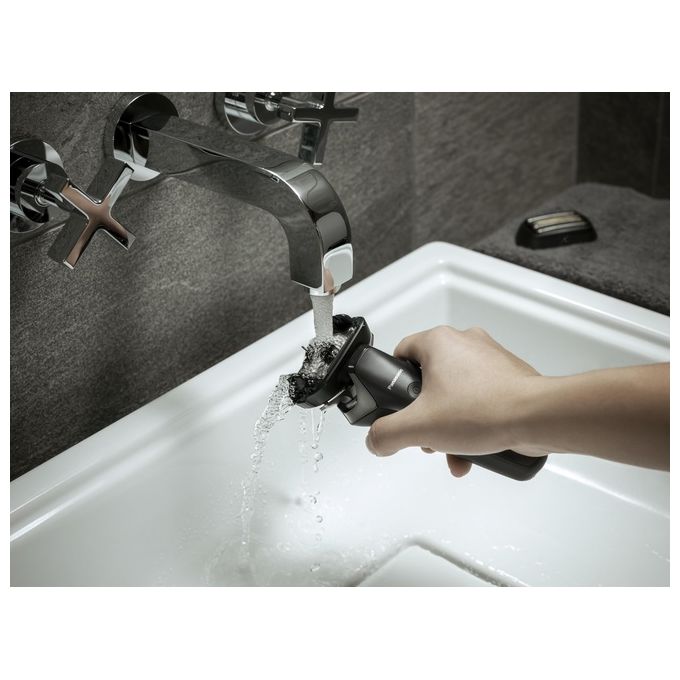 Panasonic ES-LS6A-K803 Serie 900+ Rasoio elettrico uomo Wet and Dry 6 testine autonomia 50 min colore Nero
