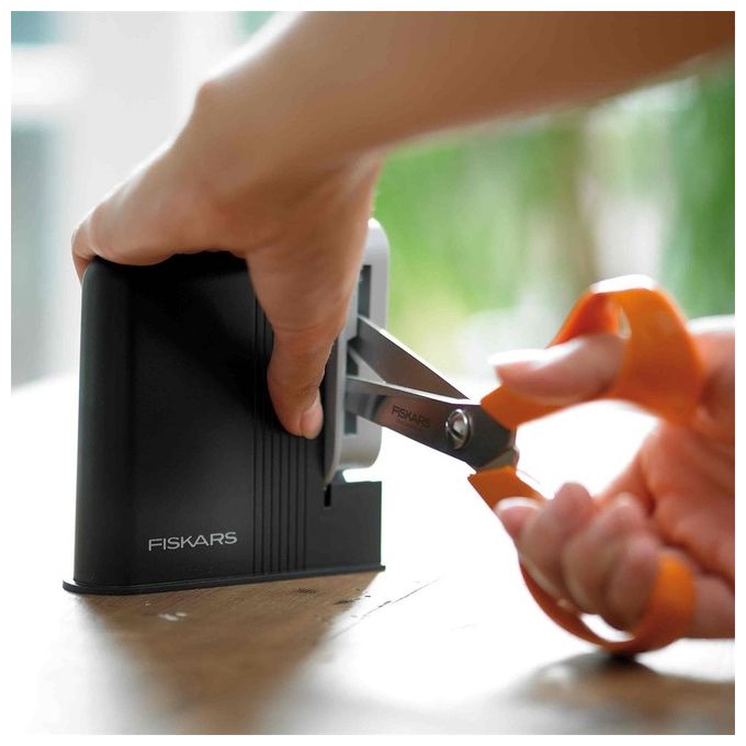 Fiskars Clip Affilaforbici Testa in Ceramica-Involucro in Plastica Nero-Grigio