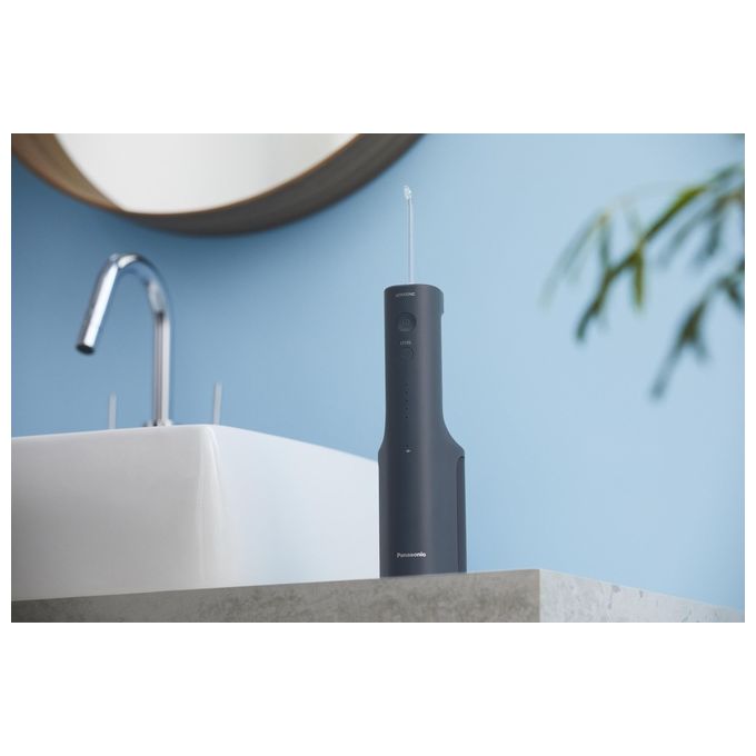 Panasonic EW-DJ66-A303 Serie 600 Irrigatore Orale a Ultrasuoni 200ml IPX7 5 Livelli di Pressione 2 Ugelli colore Blu Marino