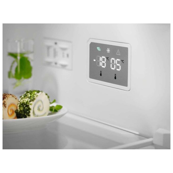 Electrolux LNT6ME36U Serie 600 Frigorifero Combinato 366 L 201 cm Classe E 38 dB Total No Frost colore Inox