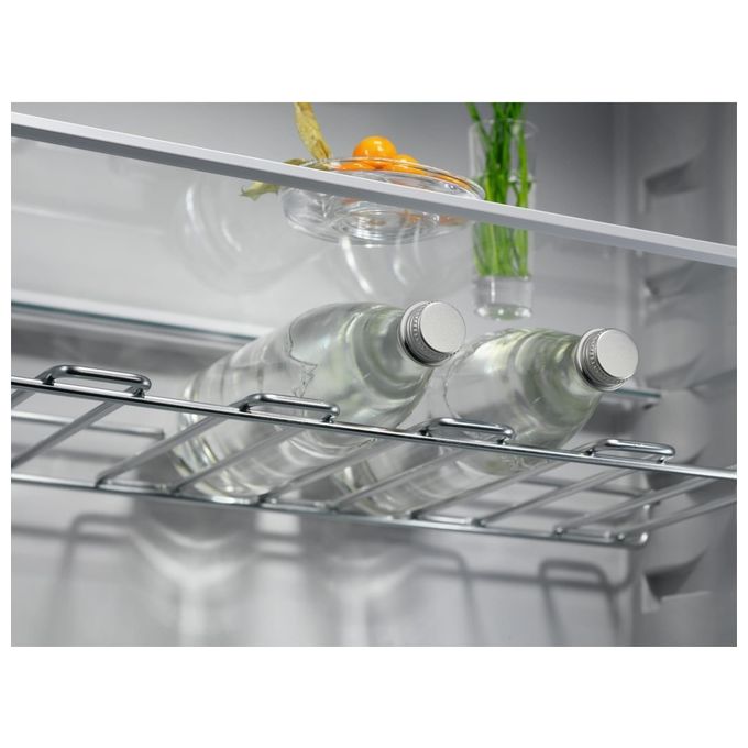 Electrolux KNR7TE75S Serie 700 Frigorifero Combinato da Incasso 376 L 188 cm Classe E 35 dB Total No Frost colore Bianco