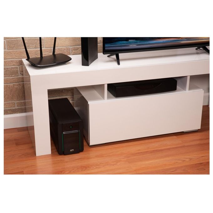 APC BVX1600LI-GR Easy UPS Gruppo di Continuita' Line Interactive 1600 VA 900 W AVR 4 Prese Schuko colore Nero