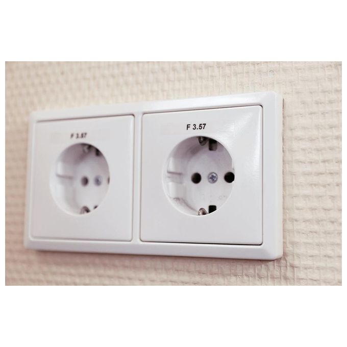 Brother Nastro 6mm 8mt Nero-trasp Tze-111