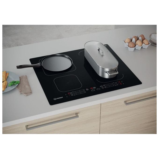 Indesit IB65B60NE Piano cottura a induzione 60 cm 4 zone DualZone PushandGo colore Nero