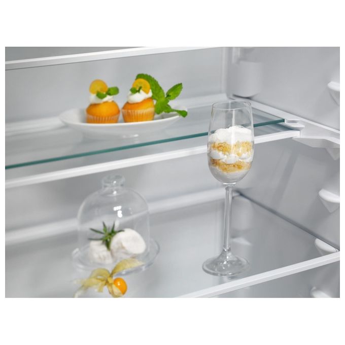 Electrolux ENG7TE75S Serie 700 Frigorifero Combinato da Incasso 376 L 188 cm Classe E 35 dB Total No Frost GreenZone colore Bianco