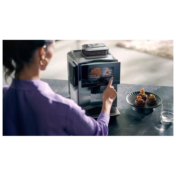Siemens TQ903DZ3 EQ900 Plus Macchina da caffe' automatica 2,3 L 19 bar 1500 W beanIdent baristaMode colore Nero