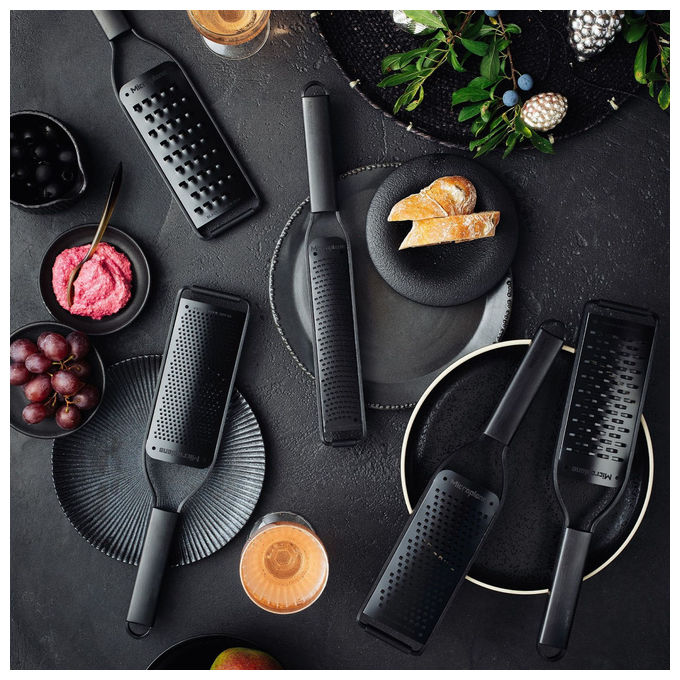 Microplane 43020 Black Sheep Grattugia Zester Lama in Acciaio Inox Lunghezza 31 cm colore Nero