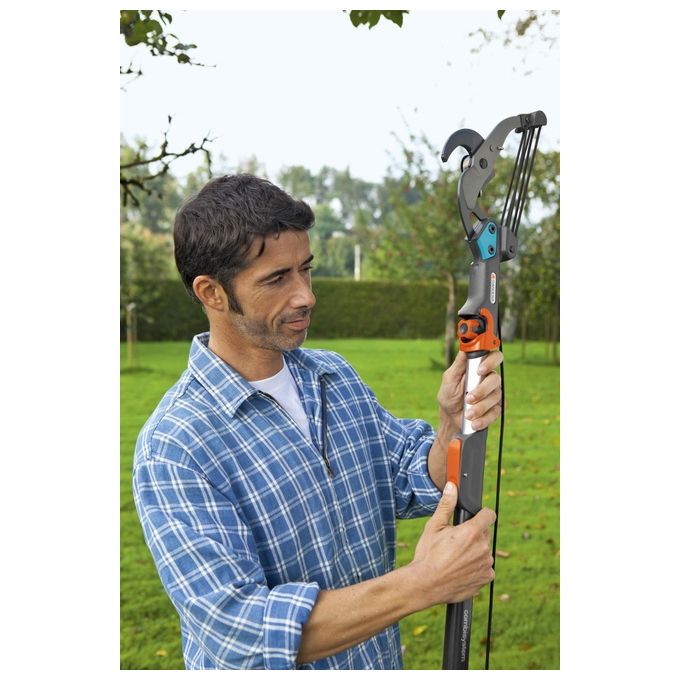 Gardena 03721-20 Combisystem Manico Telescopico in Alluminio 210 390 cm altezza lavoro 6 m colore Grigio