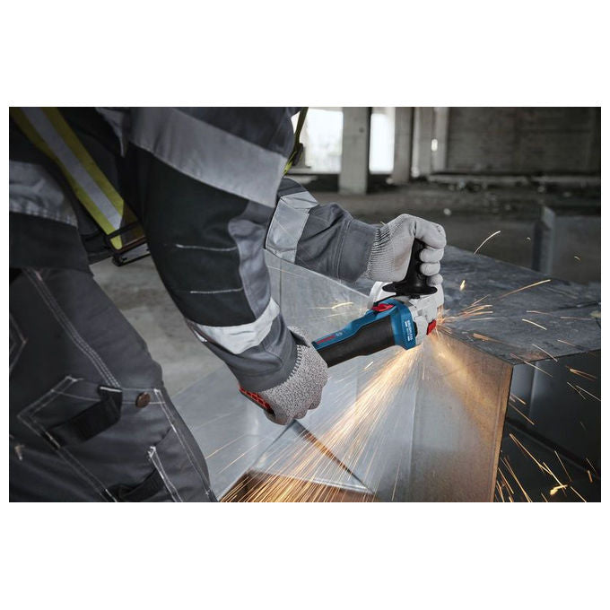 Bosch Professional smerigliatrice angolare GWS 18V-8, 125 mm, motore brushless, 800W, 18V, 2 batterie 4.0Ah, caricabatterie GAL 18V-40, valigetta L-BOXX