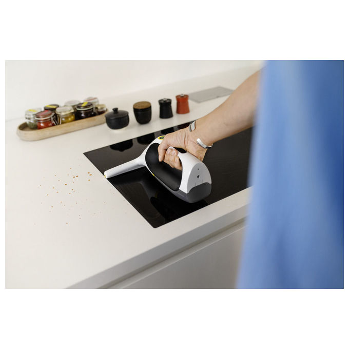Kärcher WV 2 Universal Care, aspiratore lavavetri, batteria ai ioni di litio, 35 min autonomia, 105 m², nero giallo