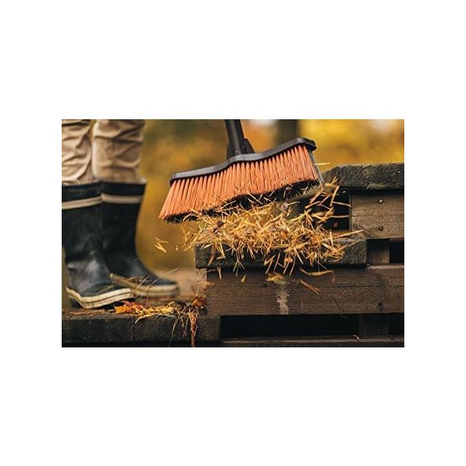 Fiskars Scopa Multiuso Setole Doppie M