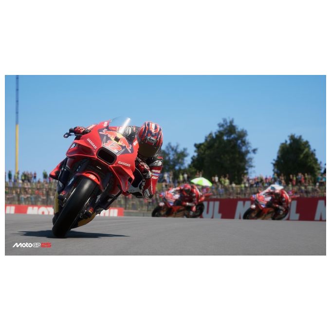 Milestone MotoGP 25 Day One Edition Videogioco PS4 con DLC Off Road Helmets Pack e Iconic Liveries Pack