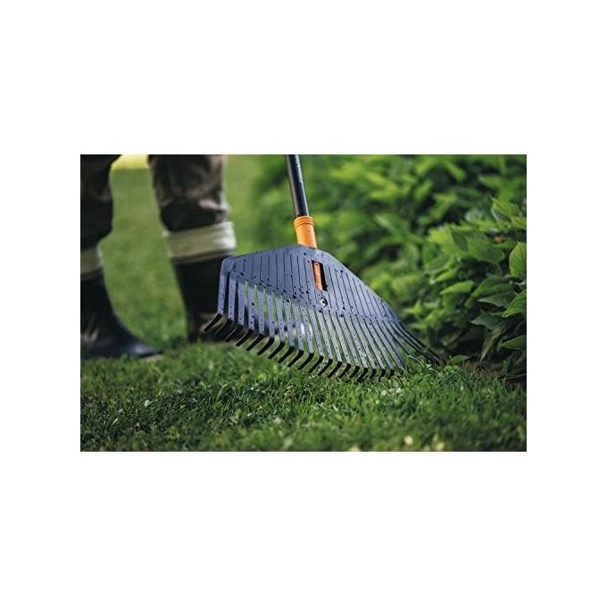 Fiskars Scopa per Foglie con Manico Denti in plastica-Manico in alluminio Nero-Arancione L