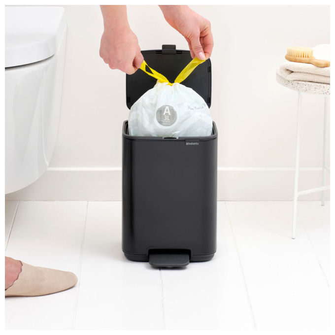 Brabantia 8710755237805 Bo Poubelle a' pédale 4L Acier Fermeture douce Série amovible Anti-dérapant couleur Noir