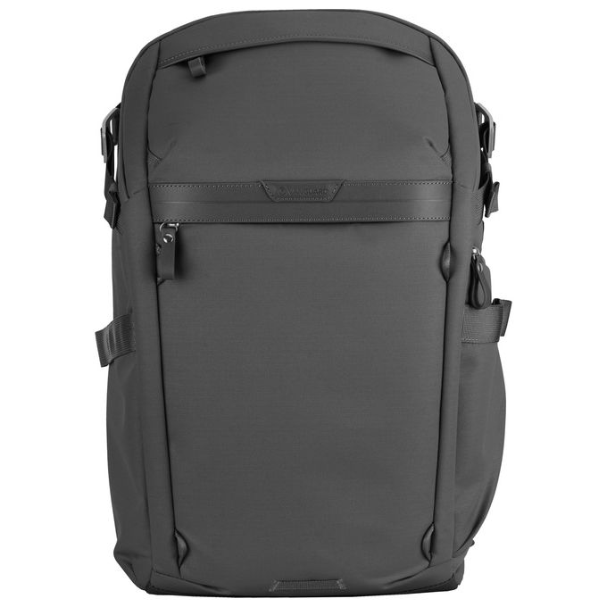 Vanguard VEO METRO B30L Zaino Fotocamera 30 Litri Poliestere 300D con Compatibilita' DSLR-Mirrorless + 5 Obiettivi inclusi 70-200mm f-2.8 Accesso Posteriore Laterale Superiore Pocket per AirTag o Tile Coperchio Antipioggia Garanzia 2 Anni Estendibile a 10