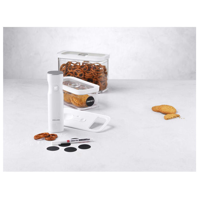 ZWILLING 1025970 FRESH and SAVE CUBE Set di avviamento per sottovuoto 5 pezzi con contenitori M 2M pompa a vuoto misurino etichette NFC colore Bianco trasparente