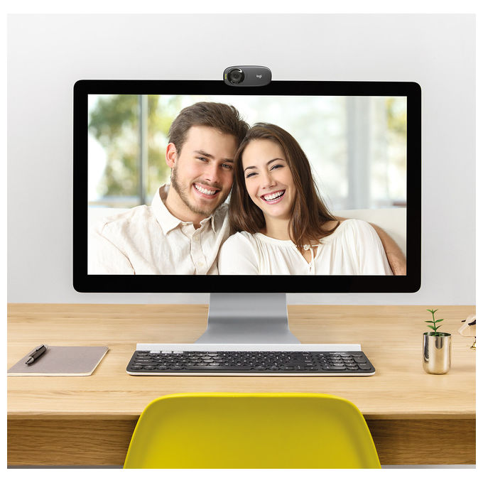 Logitech Webcam 960-001065 HD 720p 5MP USB Nero per PC e Mac