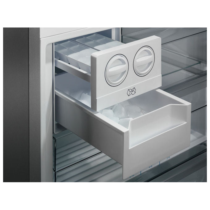 Electrolux LNT7MF46X2 MultiSpace 800 Frigorifero Combinato 481 L 192 cm Classe F 43 dB No Frost TwinTech colore Acciaio Inox