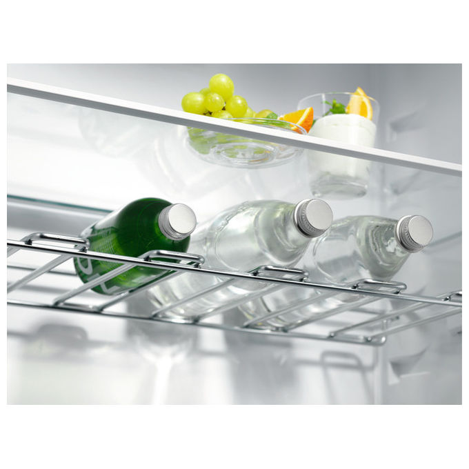 Electrolux ENG7TE18S Serie 700 GreenZone Frigorifero Combinato da Incasso 256 L 177 cm Classe E 36 dB Total No Frost colore Bianco