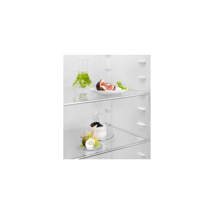 Electrolux LRB3AE12S Frigorifero da Incasso Monoporta 208 L 121.8 cm Classe E 34 dB Statico colore Bianco